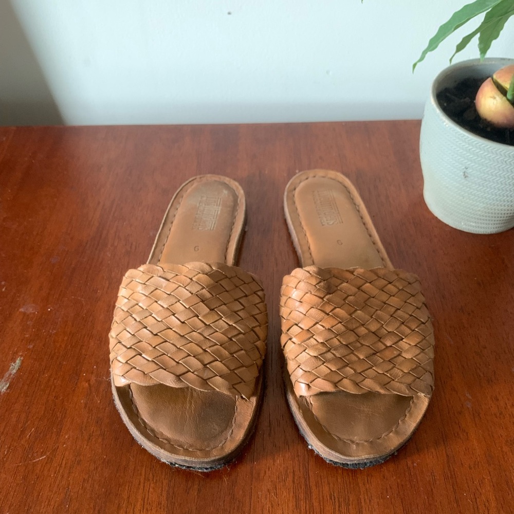 Mohinders - Woven Sandal